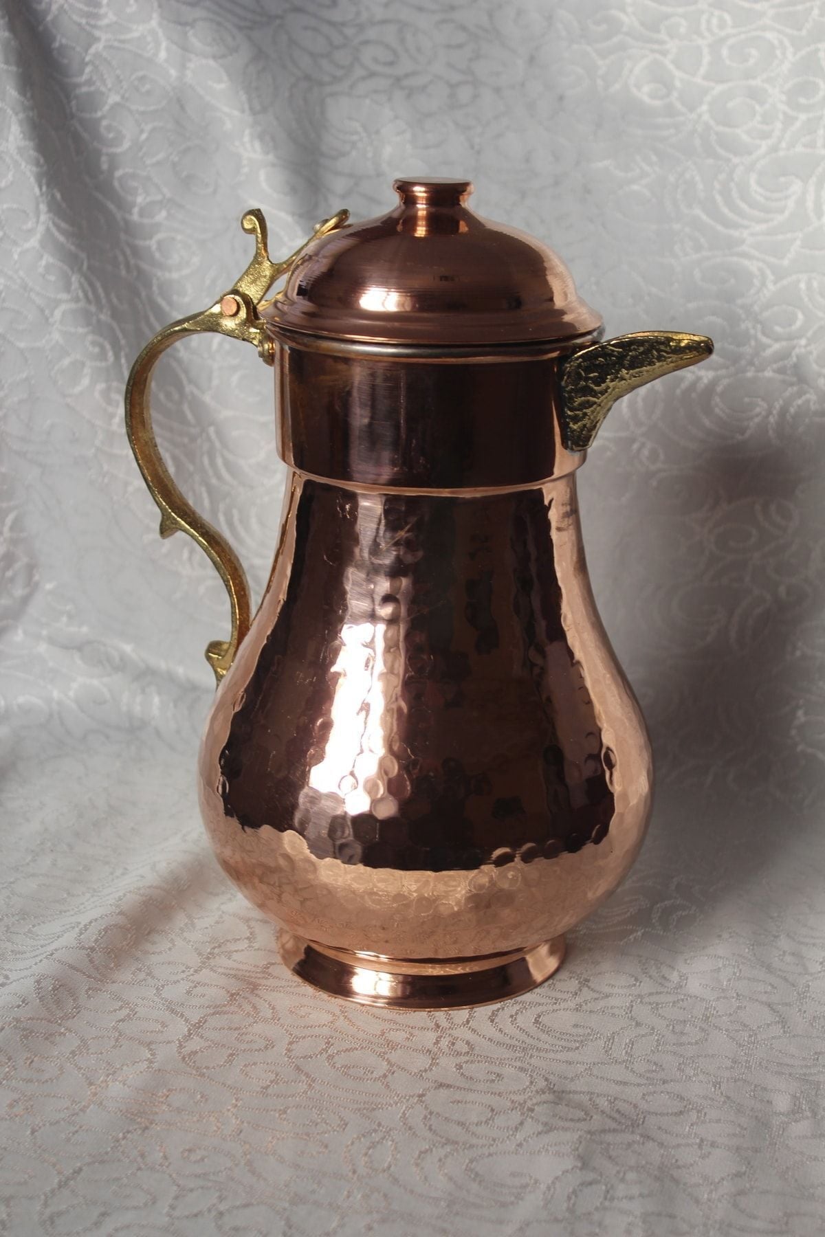 Kapaklı Bakır Sürahi